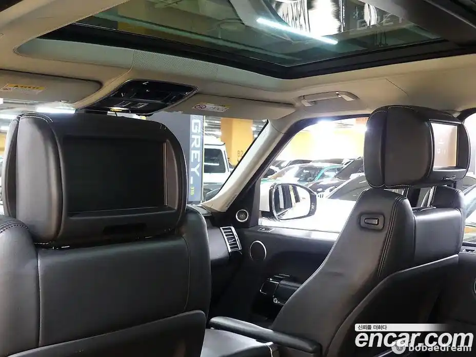 Land Rover Range-Rover 2015 4.4 гидро в Москве № 1322904, фото 19
