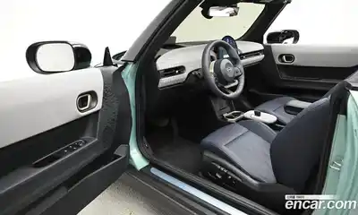 Mini Cooper Convertible 2025 2.0 гидро в Москве № 1322937, миниатюра 11