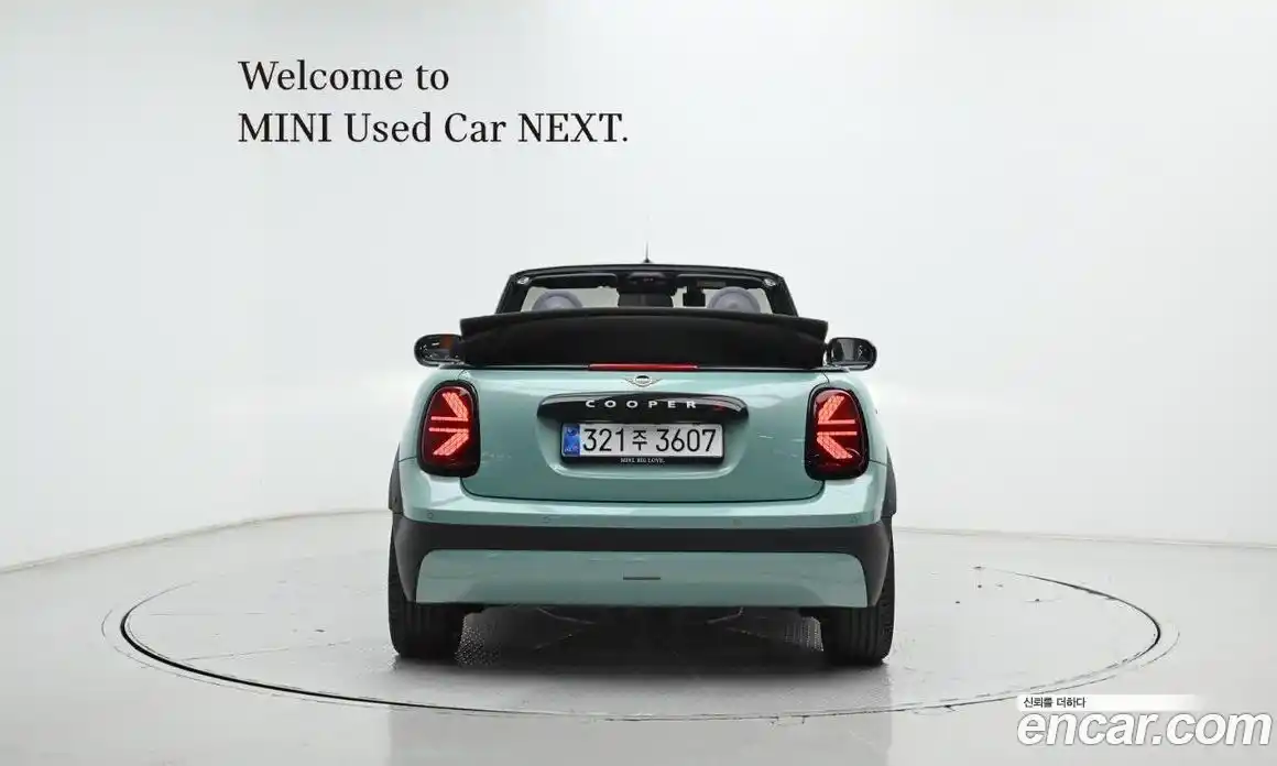 Mini Cooper Convertible 2025 2.0 гидро в Москве № 1322937, фото 4