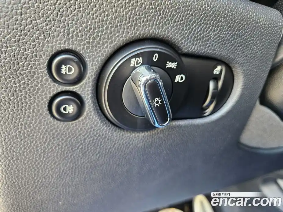 Mini Cooper 2016 1.5 гидро в Москве № 1323159, фото 19