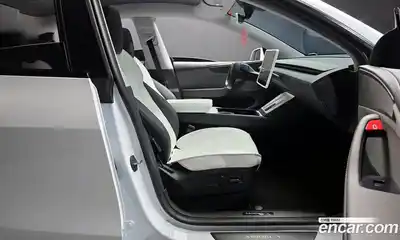 Tesla Model Y 2025 0.2 гидро в Москве № 1323206, миниатюра 11