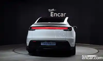 Tesla Model Y 2025 0.2 гидро в Москве № 1323206, миниатюра 4