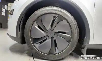 Tesla Model Y 2025 0.2 гидро в Москве № 1323206, миниатюра 5