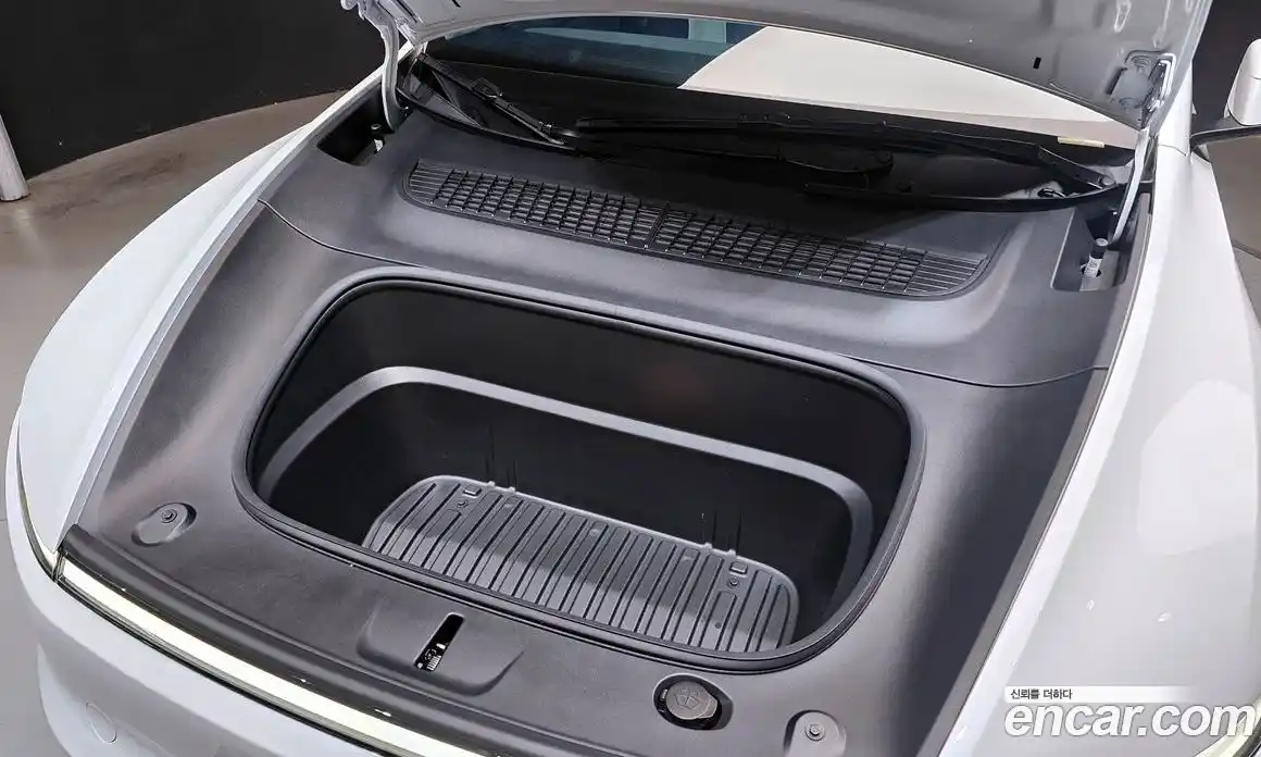 Tesla Model Y 2025 0.2 гидро в Москве № 1323206, фото 6