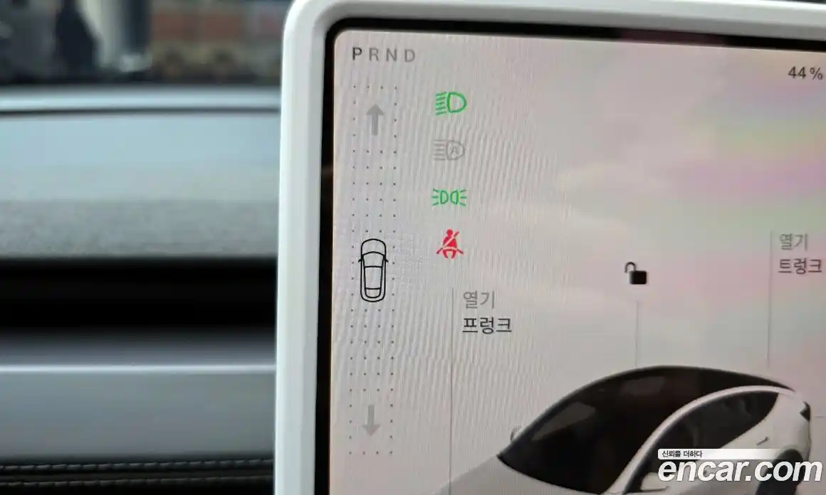 Tesla Model Y 2025 0.2 гидро в Москве № 1323206, фото 9