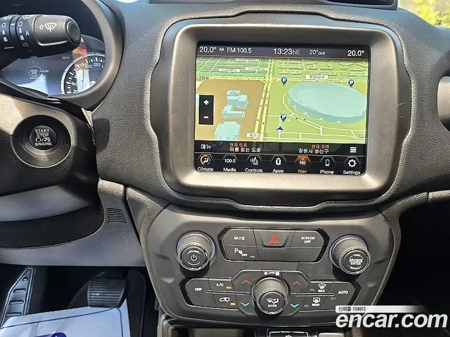 Jeep Renegade 2021 2.4 гидро в Москве № 1323654, фото 8