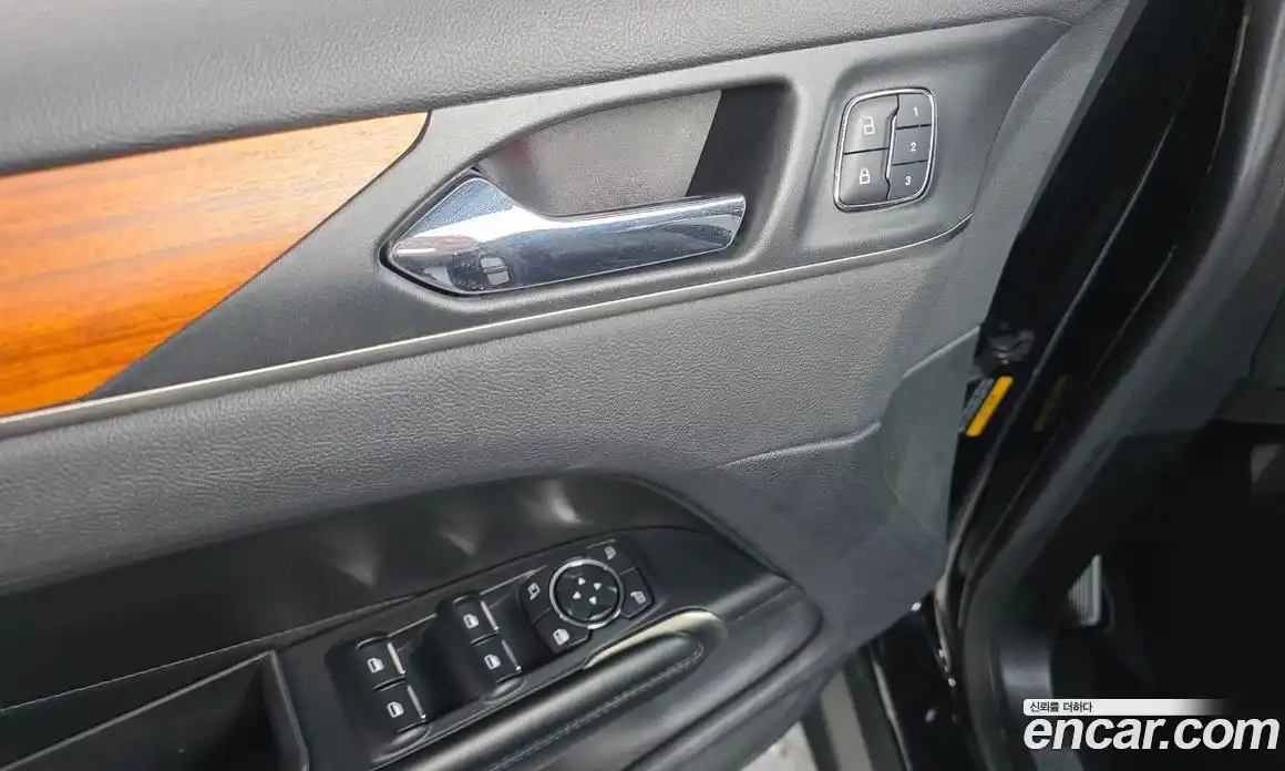 Lincoln MKC 2016 2.0 гидро в Москве № 1324154, фото 13