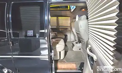 Chevrolet Express Van 2018 6.0 гидро в Москве № 1324585, миниатюра 11