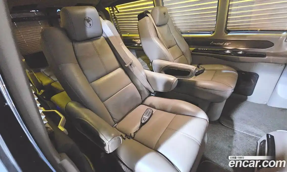 Chevrolet Express Van 2018 6.0 гидро в Москве № 1324585, фото 13