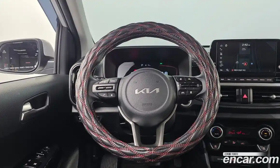 Kia Morning 2023 1.0 Автомат в Москве № 1342483, фото 16