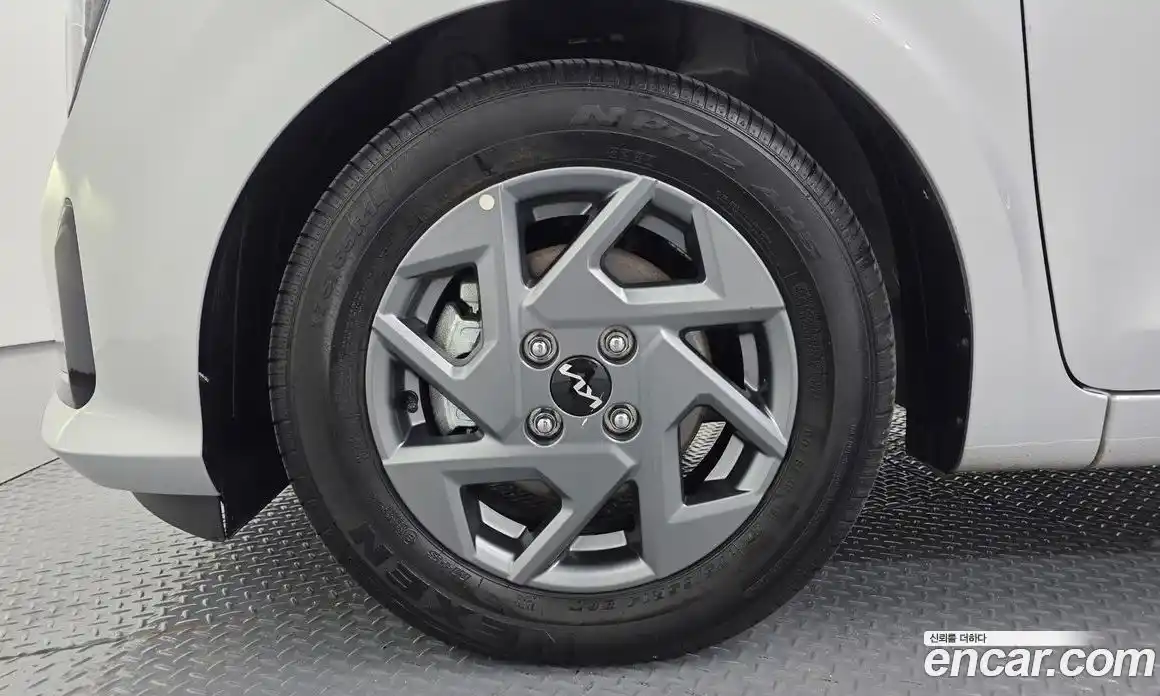 Kia Morning 2023 1.0 Автомат в Москве № 1342483, фото 5