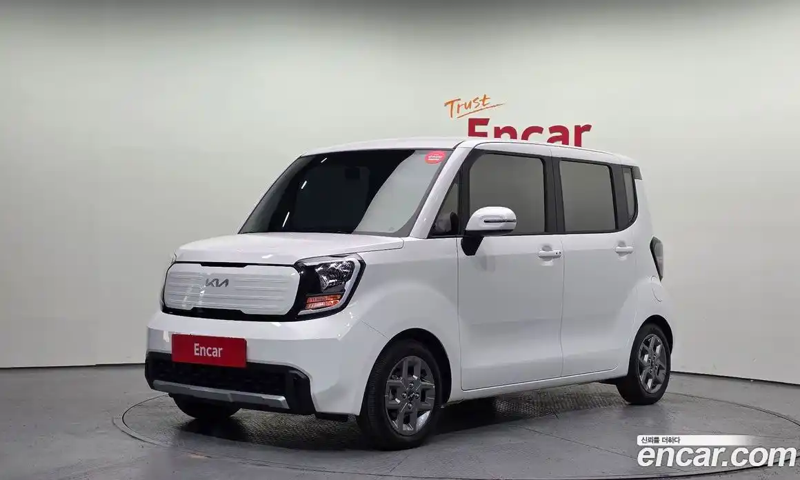 Kia Ray 2025 1.0 Автомат в Москве № 1342550, фото 1