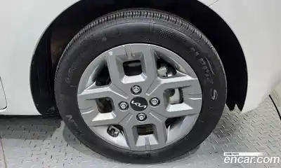 Kia Ray 2025 1.0 Автомат в Москве № 1342550, миниатюра 5