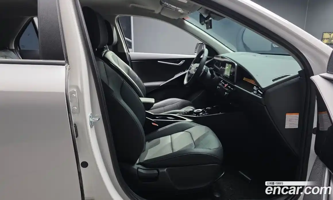 Kia Niro 2025 1.6 гидро в Москве № 1342571, фото 12