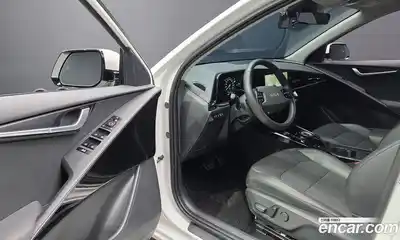 Kia Niro 2025 1.6 гидро в Москве № 1342571, миниатюра 10