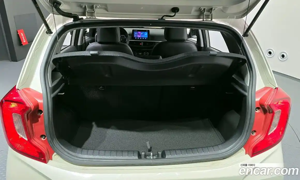 Kia Morning 2022 1.0 Автомат в Москве № 1342835, фото 20