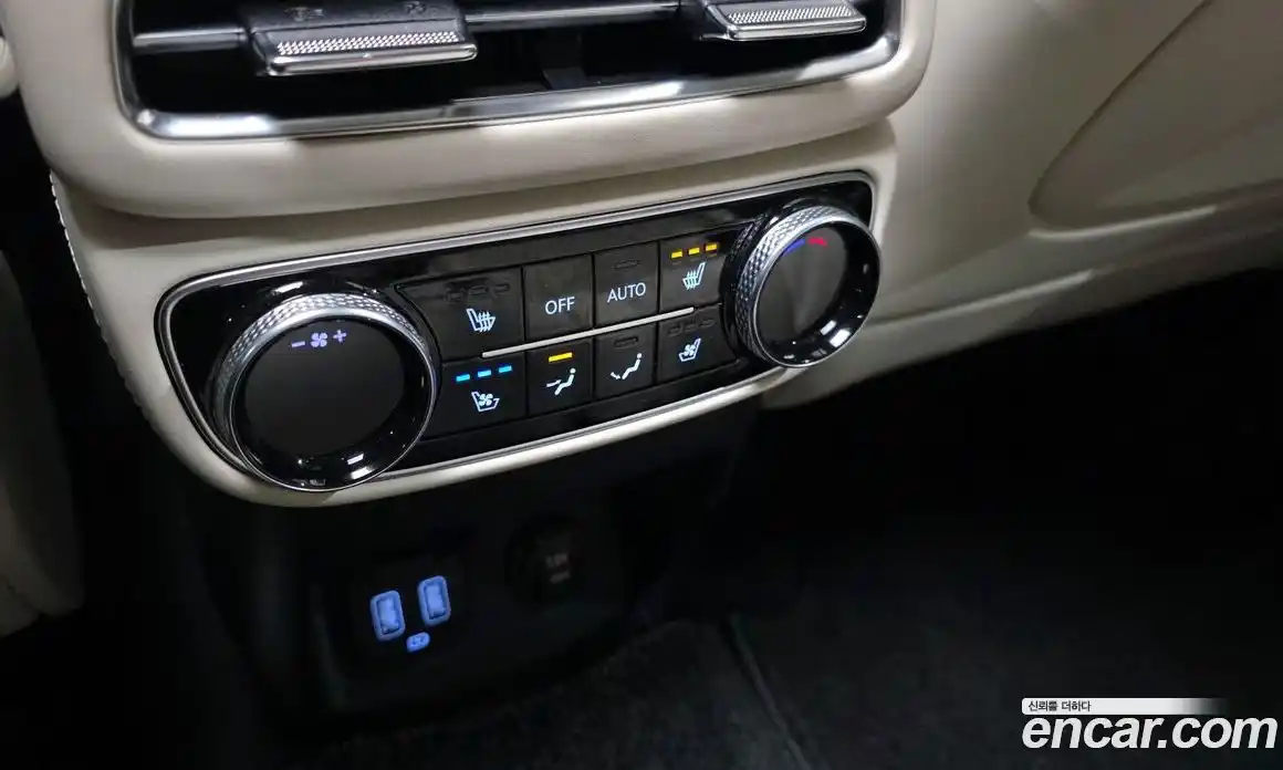 Genesis GV80 2021 3.0 Автомат в Москве № 1343586, фото 17