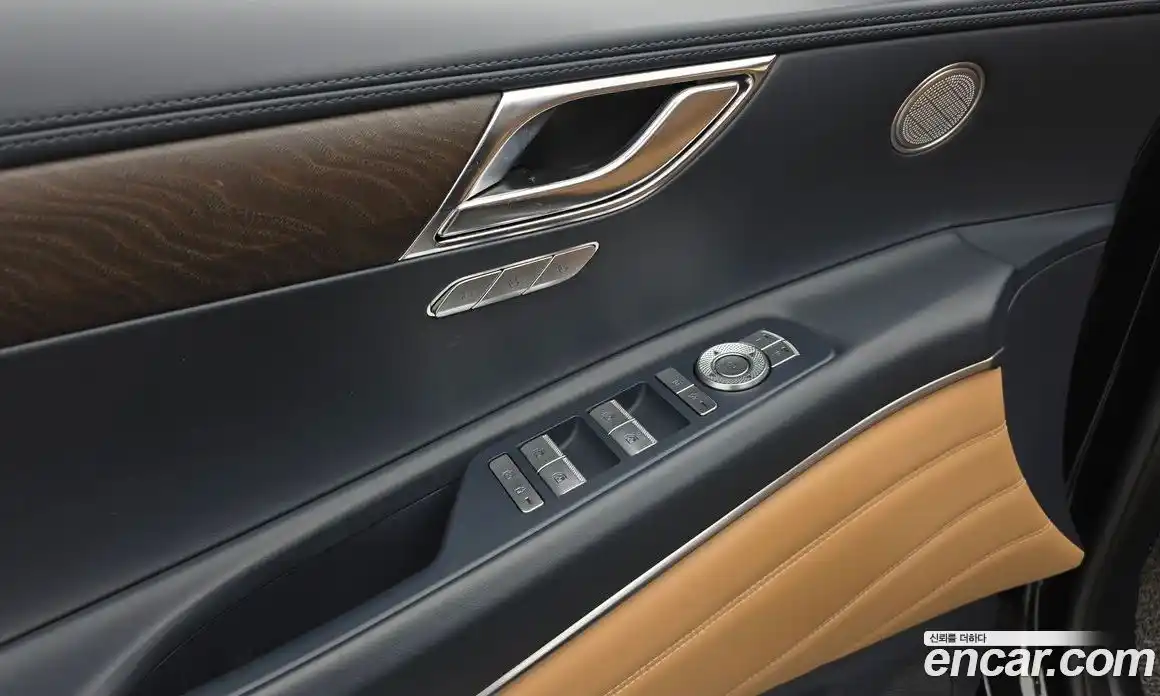 Genesis GV80 2022 3.0 Автомат в Москве № 1343599, фото 18