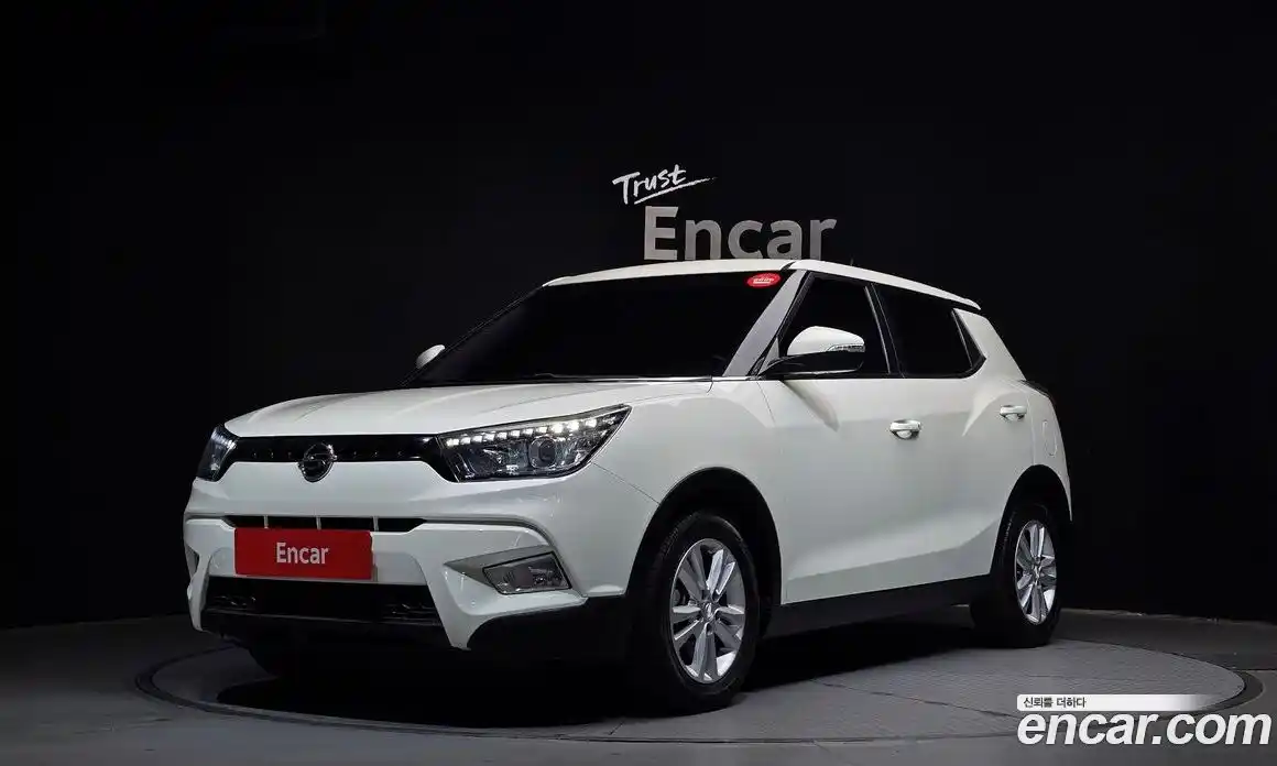 SsangYong TIBOLI 2015 1.6 Автомат в Москве № 1344261, фото 1