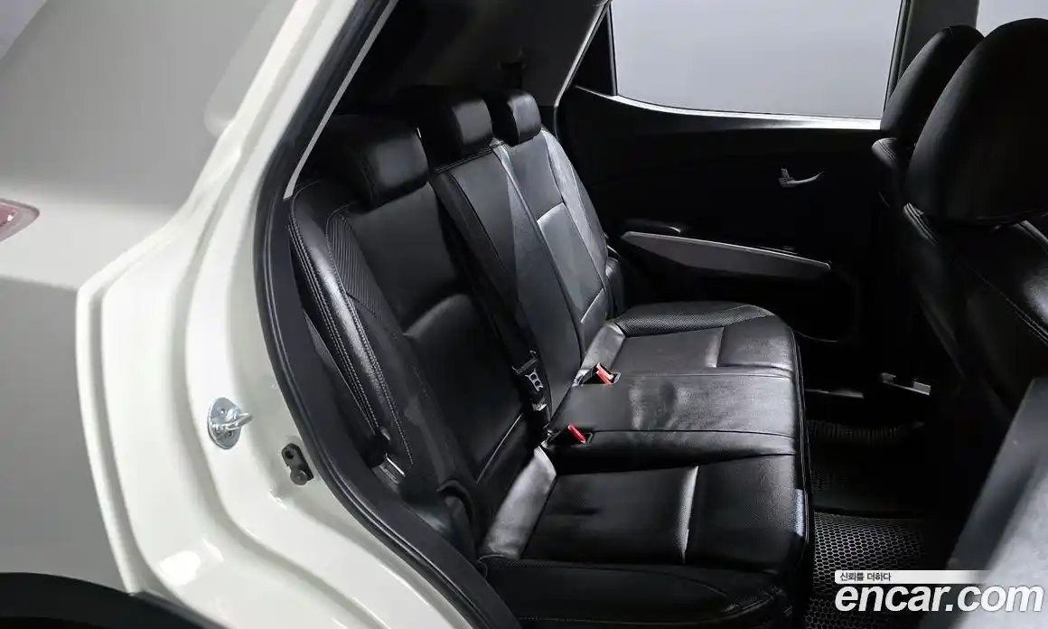 SsangYong TIBOLI 2015 1.6 Автомат в Москве № 1344261, фото 11