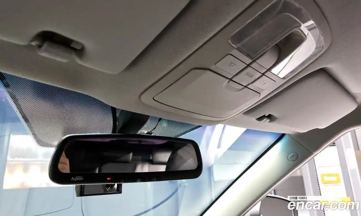 SsangYong TIBOLI 2015 1.6 Автомат в Москве № 1344391, фото 16