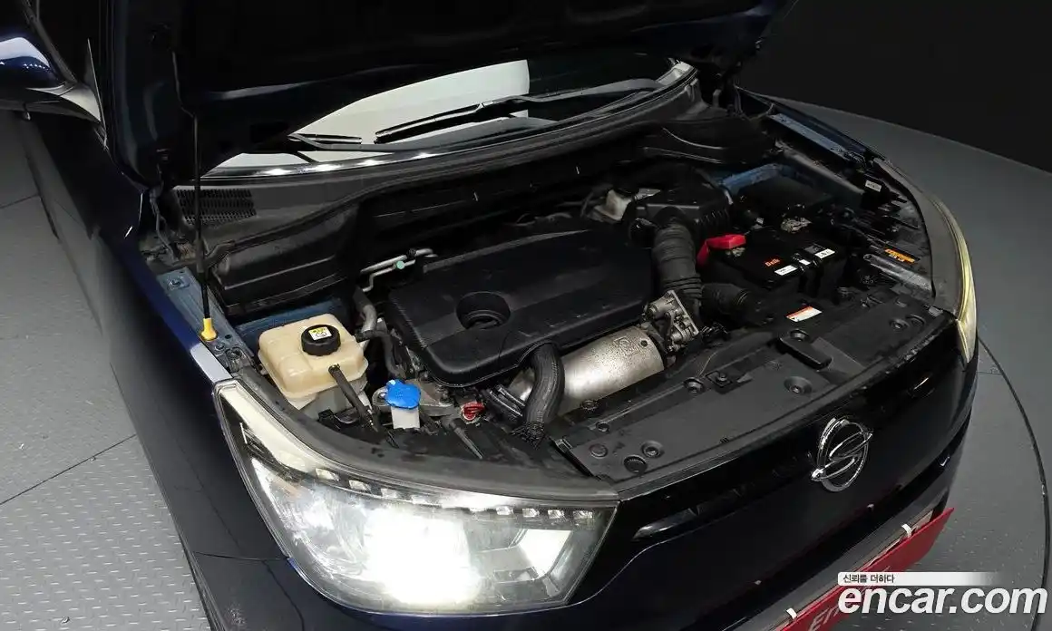 SsangYong TIBOLI 2015 1.6 Автомат в Москве № 1344391, фото 6