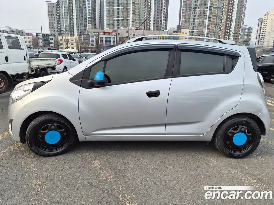 Chevrolet Matiz 2010 1.0 Автомат в Москве № 1345995, фото 17