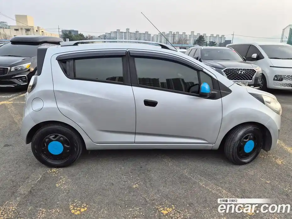 Chevrolet Matiz 2010 1.0 Автомат в Москве № 1345995, фото 18