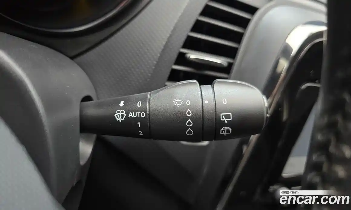 Renault QM3 2014 1.5 гидро в Москве № 1346827, фото 17