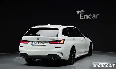 BMW 3-Series 2022 2.0 Автомат в Москве № 1347377, миниатюра 2