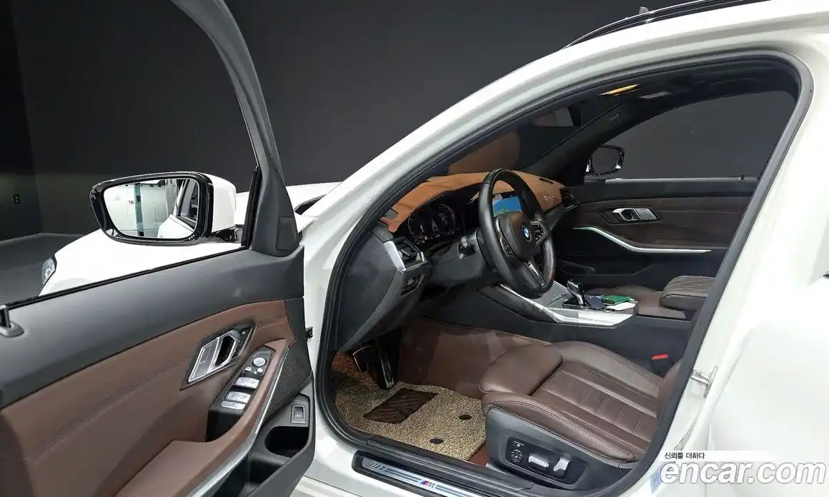 BMW 3-Series 2022 2.0 Автомат в Москве № 1347377, фото 10