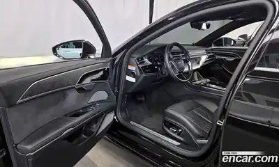 Audi A8 2023 3.0 гидро в Москве № 1348280, миниатюра 10