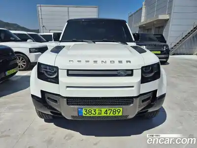 Land Rover Defender, 2024
