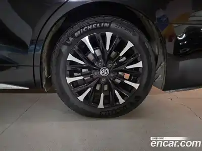 Toyota Alphard 2024 2.5 гидро в Москве № 1350725, миниатюра 3