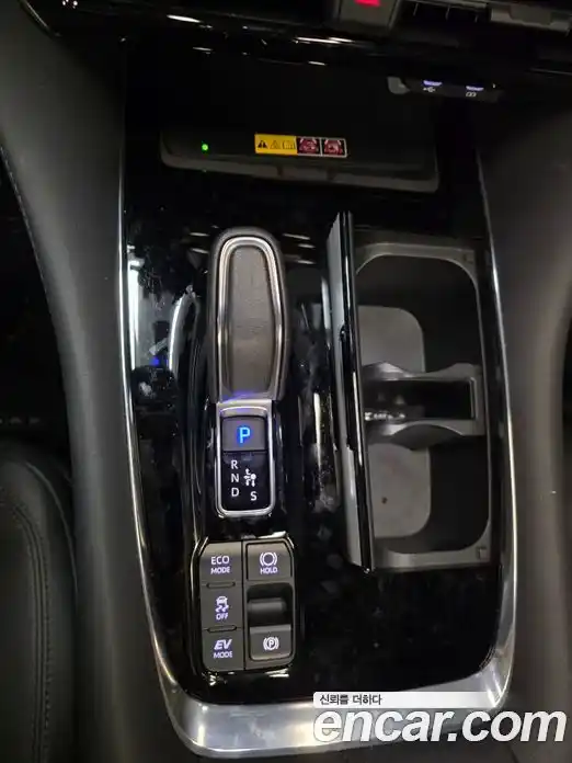 Toyota Alphard 2024 2.5 гидро в Москве № 1350725, фото 6