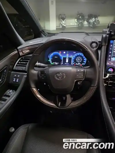 Toyota Alphard 2024 2.5 гидро в Москве № 1350725, миниатюра 10