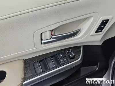 Toyota Sienna 2021 2.5 вариатор в Москве № 1350775, миниатюра 12