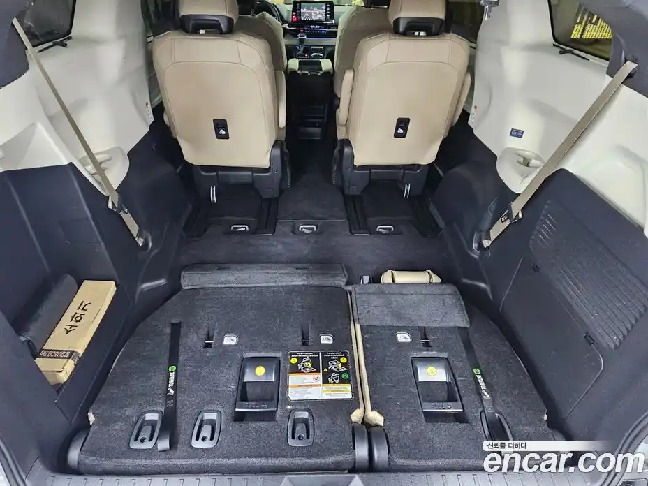 Toyota Sienna 2021 2.5 вариатор в Москве № 1350775, фото 16