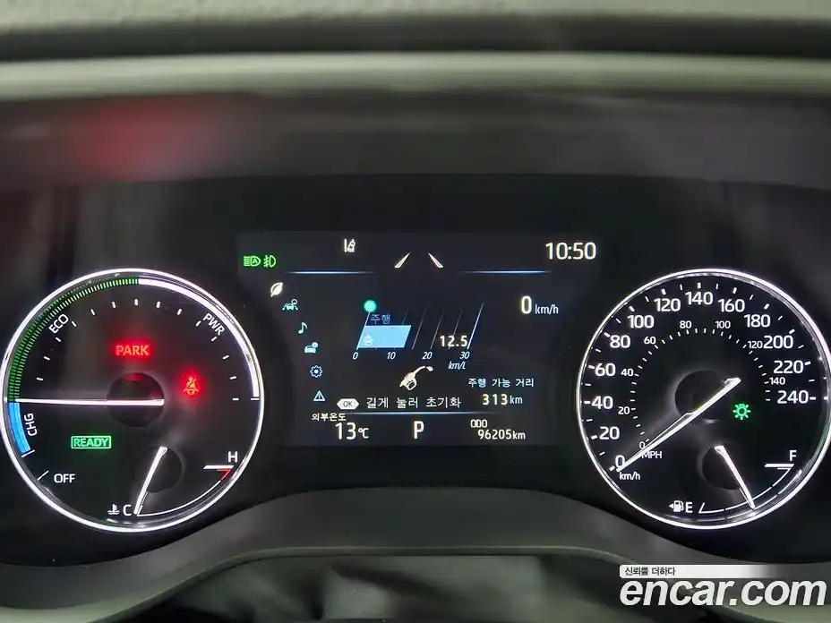 Toyota Sienna 2021 2.5 вариатор в Москве № 1350775, фото 6