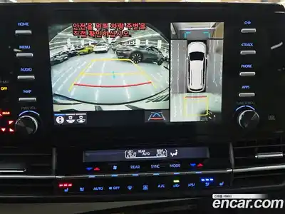 Toyota Sienna 2021 2.5 вариатор в Москве № 1350775, миниатюра 8