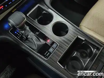 Toyota Sienna 2021 2.5 вариатор в Москве № 1350775, миниатюра 9