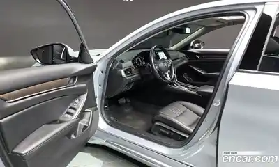 Honda Accord 2021 1.5 гидро в Москве № 1350821, миниатюра 10