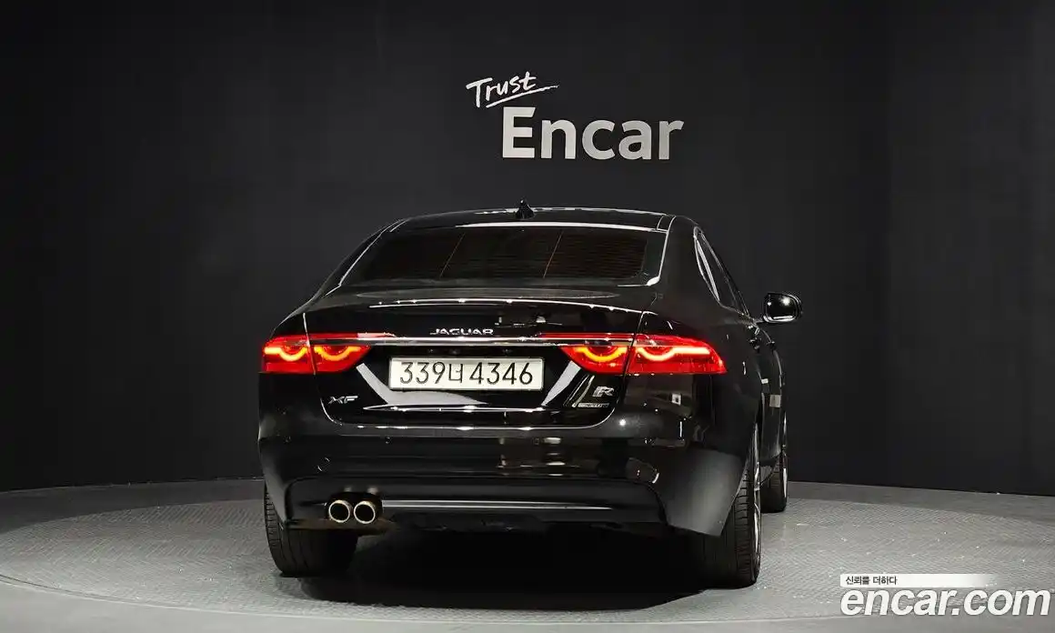 Jaguar XF 2016 2.0 гидро в Москве № 1351158, фото 4