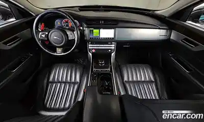 Jaguar XF 2016 2.0 гидро в Москве № 1351158, миниатюра 7