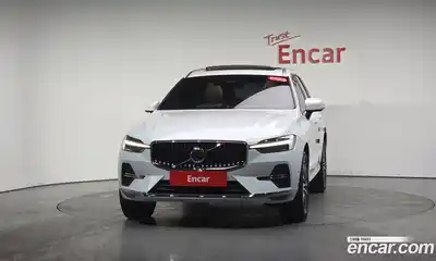Volvo XC60 2023 2.0 гидро в Москве № 212858, миниатюра 2