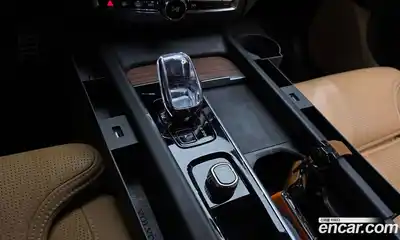 Volvo XC60 2023 2.0 гидро в Москве № 212858, миниатюра 8