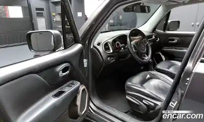 Jeep Renegade 2017 2.4 гидро в Москве № 232503, миниатюра 10