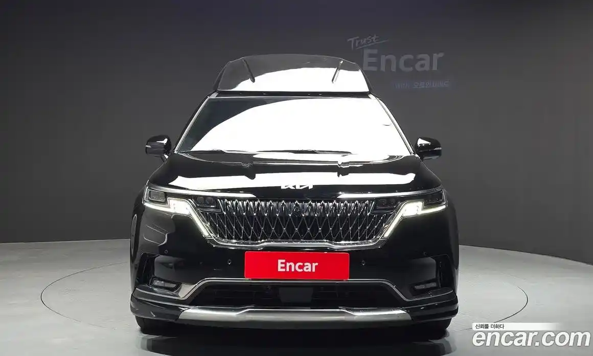 Kia Canival 2022 3.5 гидро в Москве № 10214, фото 3