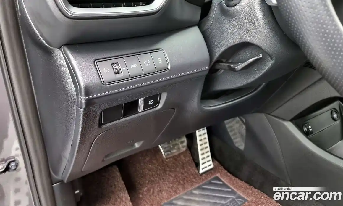 Hyundai Santa Fe 2022 1.6 гидро в Москве № 111300, фото 17