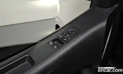 Hyundai Staria 2024 2.2 гидро в Москве № 112480, миниатюра 12